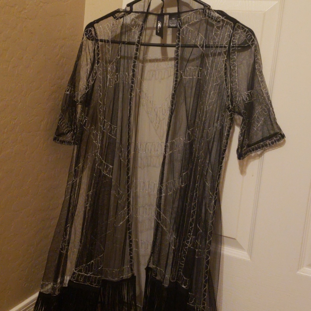 BKE boutique sheer layering piece